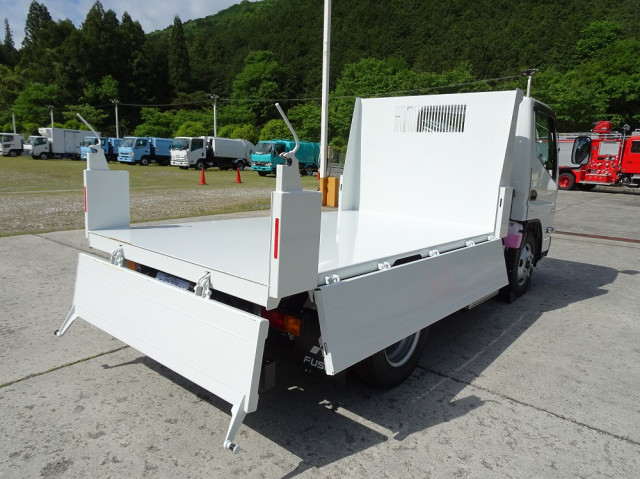Mitsubishi Fuso canter Small Soil dump 2RG-FDA60(108990) 2枚目