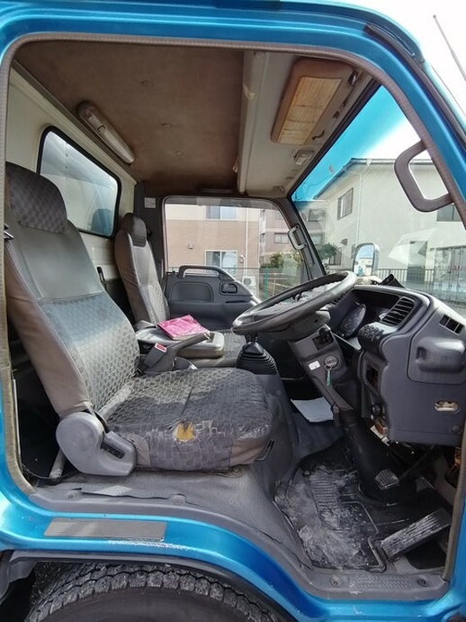 UDトラックス（日産） カゼット 小型 バン PB-BKR81AN(5354) 35枚目