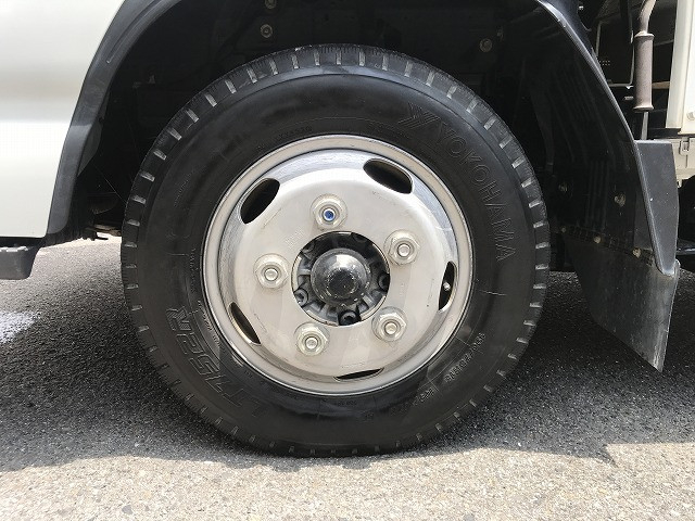 いすゞ エルフ 小型 平ボディ 2RG-NJR88A(109356) 41枚目