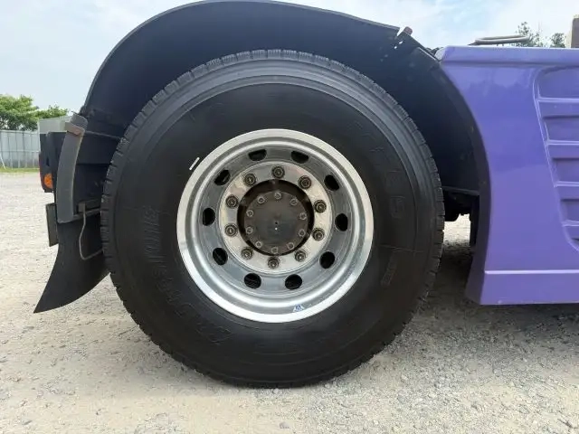 いすゞ ギガ 大型 トラクタ QKG-EXD52BD(108639) 16枚目