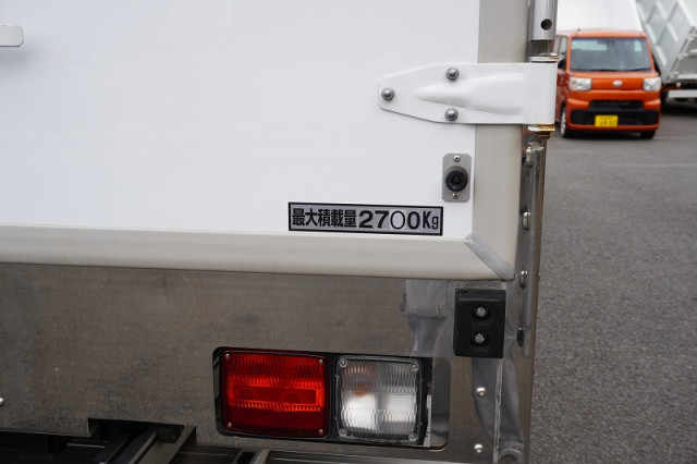 日野 レンジャー 中型 冷蔵冷凍バン 2KG-FD2ABA(107421) 32枚目