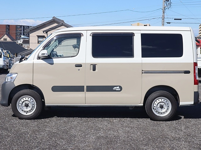 トヨタ タウンエース 小型 バン 5BF-S413M(101715) 9枚目