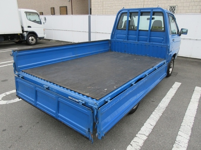 トヨタ タウンエース 小型 平ボディ GK-KM75(6675) 7枚目