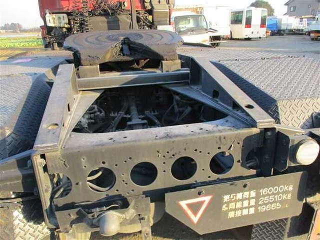 いすゞ ギガ 大型 トラクタ PDG-EXZ52J8(37780) 15枚目