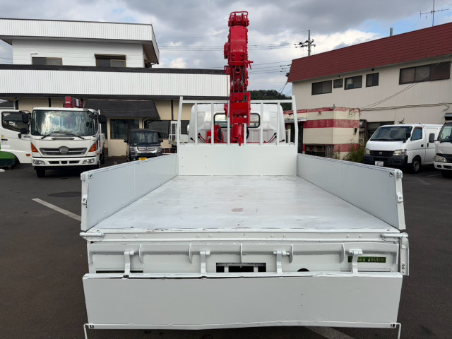 三菱ふそう キャンター 小型 平ボディ（クレーン付） KK-FE83EEN(113245) 10枚目