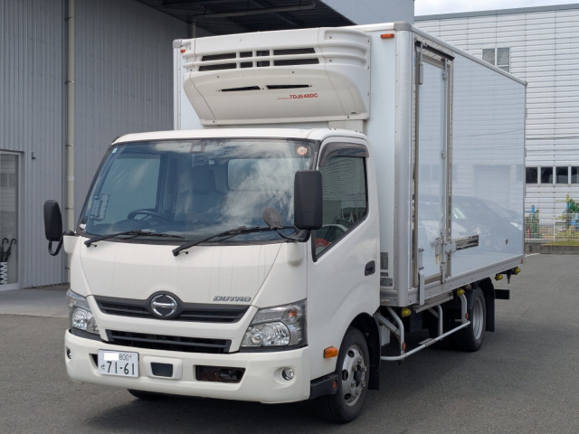 日野 デュトロ 小型 冷蔵冷凍バン TKG-XZU712M(109912) 1枚目