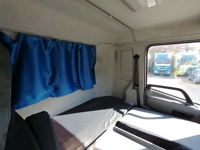 UDトラックス（日産） コンドル 中型 ウィング SKG-MK38L(4761) 70枚目