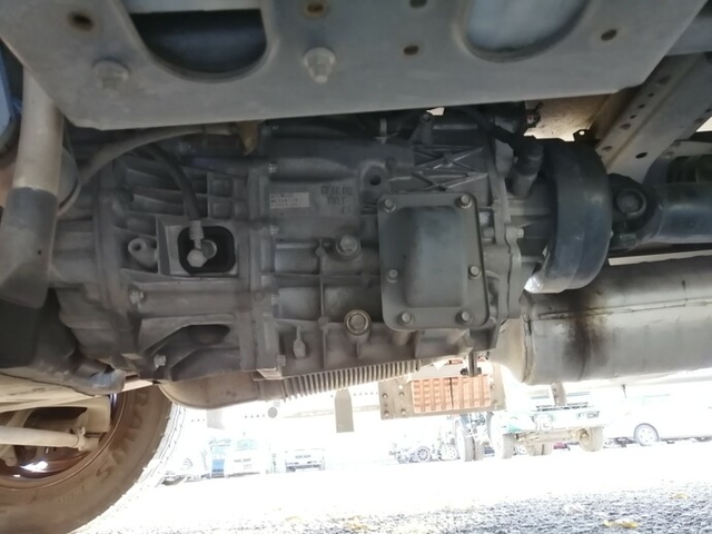 三菱ふそう キャンター 小型 冷蔵冷凍バン TKG-FEB50(4557) 33枚目