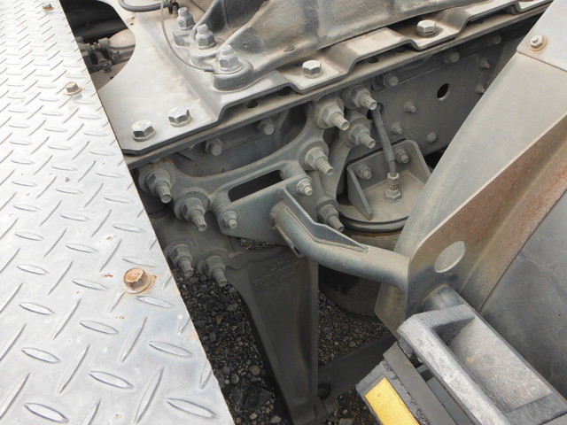 Nissan UD big_thumb Large Tractor KL-CK482BAT(1050) 8枚目