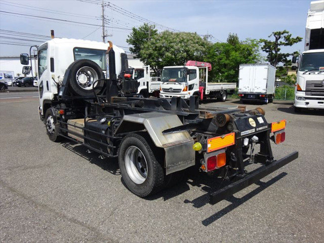 いすゞ フォワード 増トン コンテナ専用車 PDG-FTR34S2(110687) 4枚目