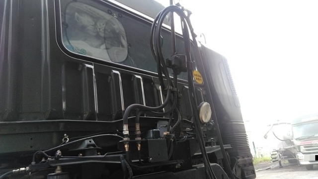 三菱ふそう スーパーグレート 大型 トラクタ KL-FP54JDR(3698) 38枚目