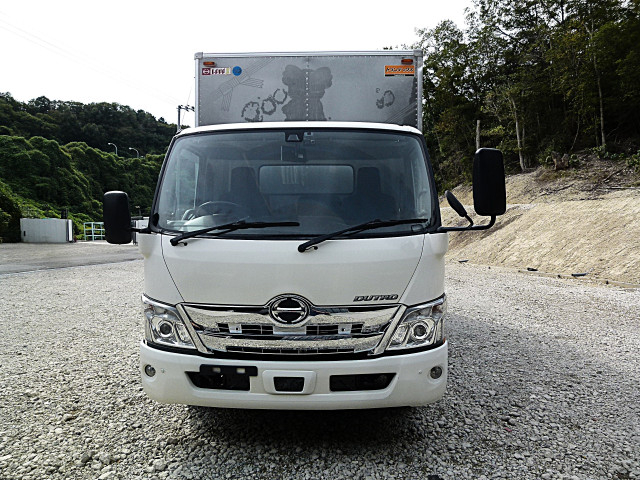 日野 デュトロ 小型 バン 2RG-XZU710M(113458) 2枚目