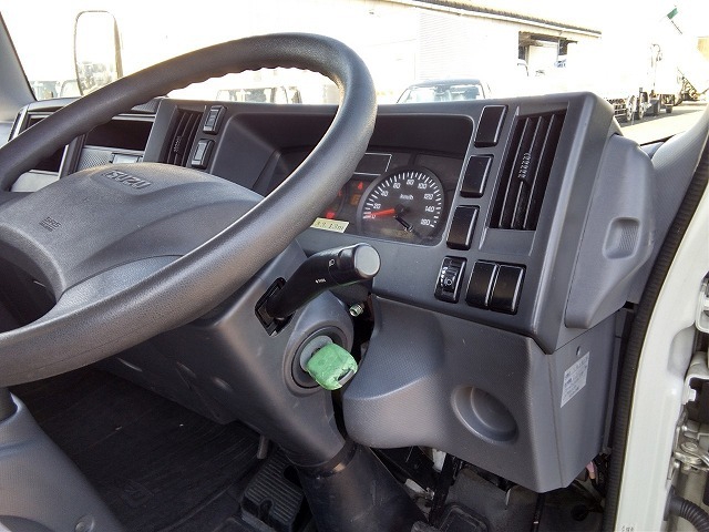 いすゞ エルフ 小型 バン TPG-NLR85AN(11606) 26枚目