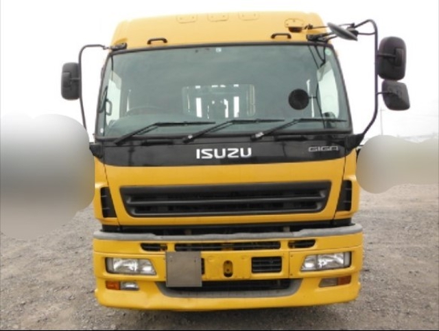 いすゞ ギガ 大型 トラクタ PJ-EXR52G6(1901) 2枚目