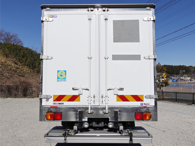 日野 レンジャー 中型 冷蔵冷凍バン TKG-FD9JLAA(101352) 11枚目