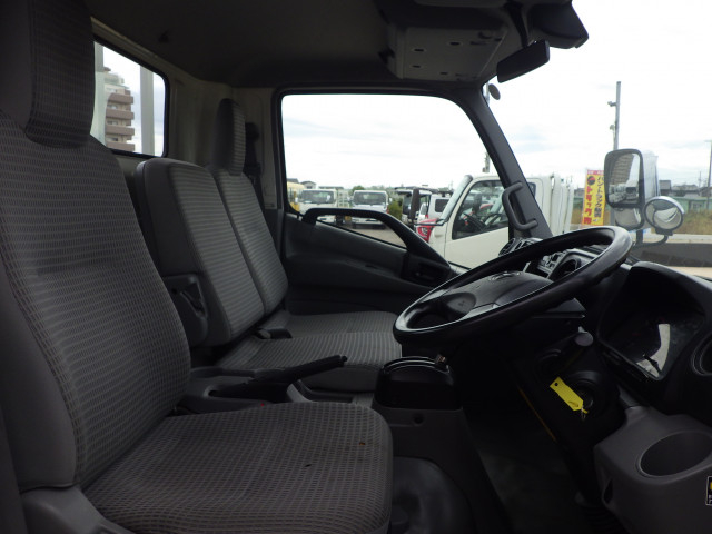 Toyota dyna Small Flat body TPG-XZU710(110900) 7枚目