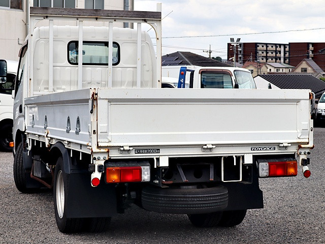 トヨタ トヨエース 小型 平ボディ TPG-XZC645(106168) 2枚目