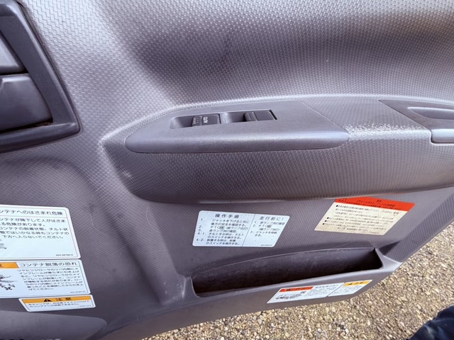 いすゞ フォワード 中型 脱着式コンテナ専用車 TKG-FRR90S2(112683) 46枚目