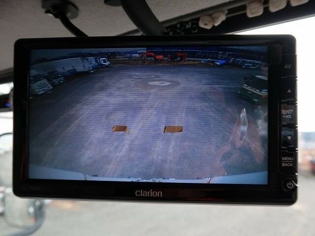UDトラックス（日産） クオン 大型 ウィング QKG-CD5ZA(38807) 22枚目