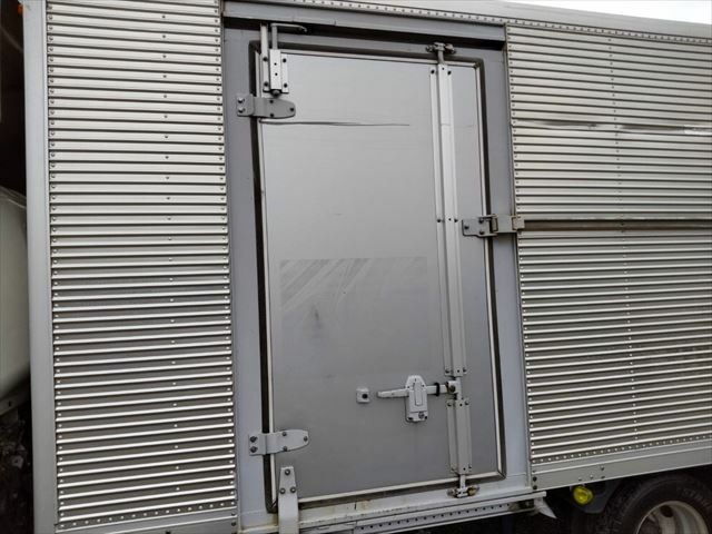 いすゞ エルフ 小型 バン BDG-NPR85AN(10943) 26枚目
