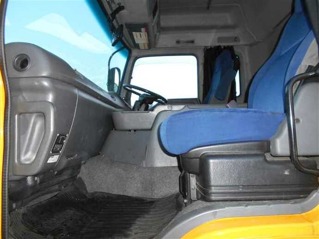 いすゞ ギガ 大型 トラクタ QKG-EXD52AG(37789) 6枚目