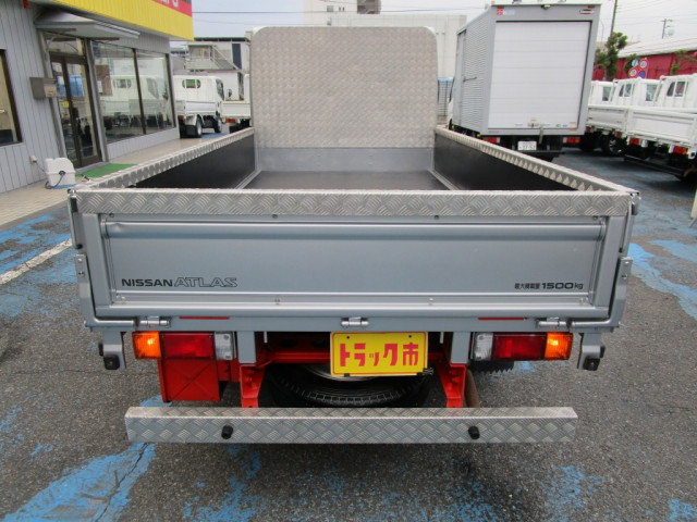 日産自動車 アトラス 小型 平ボディ CBF-SQ2F24(96954) 5枚目