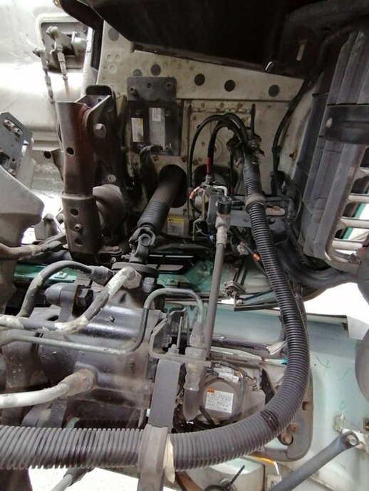 いすゞ ギガ 大型 タンクローリー KL-CYG23P4(5561) 22枚目