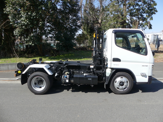 三菱ふそう キャンター 小型 コンテナ専用車 2RG-FBAV0(57236) 6枚目