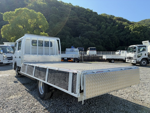 三菱ふそう キャンター 小型 Wキャブ PA-FE82DG(110115) 13枚目