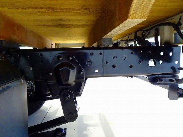 いすゞ エルフ 小型 平ボディ 2RG-NJR88AF(107466) 34枚目
