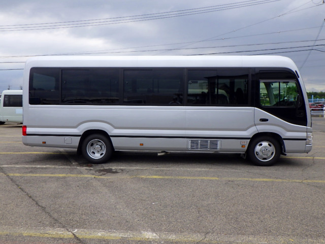 トヨタ コースター 小型 バス 2WG-GDB110(105565) 8枚目