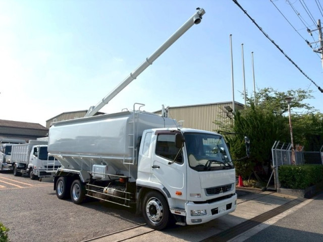 三菱ふそう ファイター 増トン 粉粒体運搬車 2DG-FQ62F(110391) 6枚目