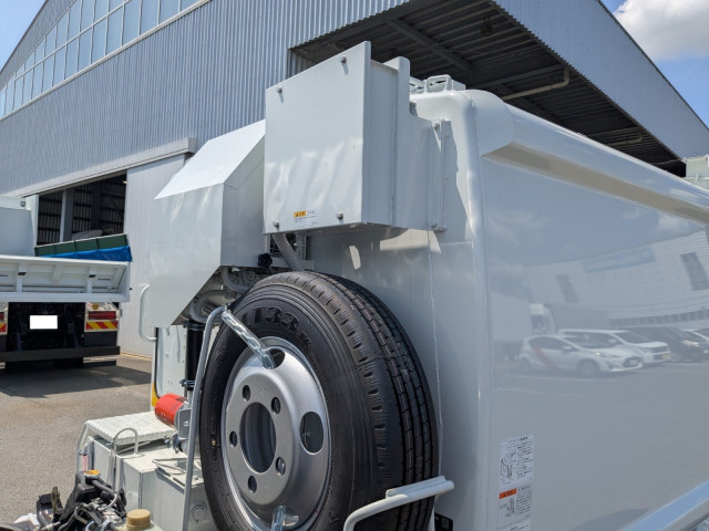 三菱ふそう キャンター 小型 塵芥車（プレス式） 2RG-FEAV0(108608) 81枚目