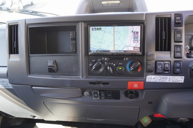いすゞ エルフ 小型 バン 2RG-NLR88AN(112603) 33枚目