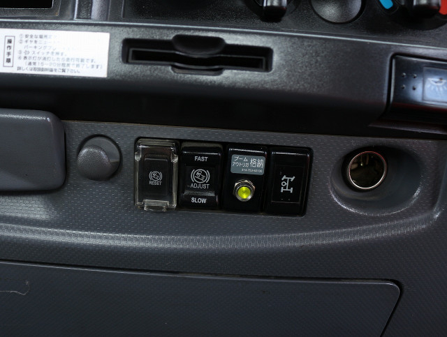 いすゞ フォワード 小型 平ボディ（クレーン付） PKG-FRR90S2(113026) 42枚目