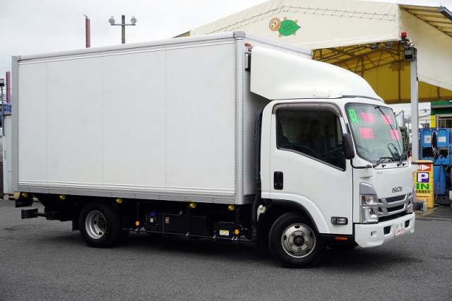 いすゞ エルフ 小型 バン 2RG-NPR88AN(110954) 6枚目