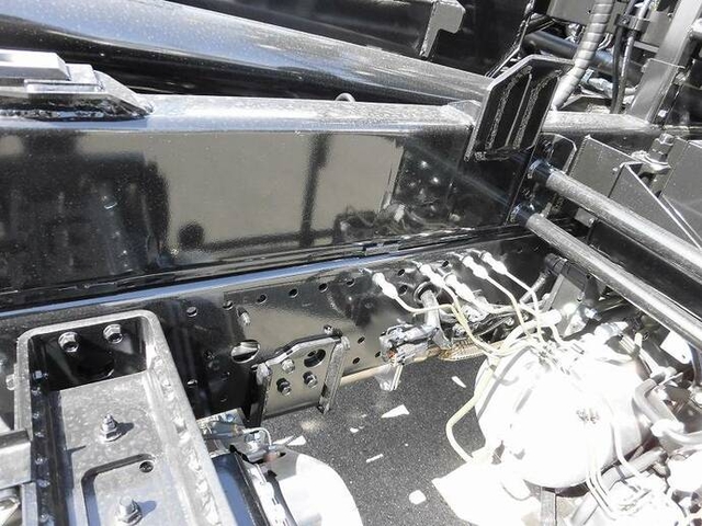 いすゞ フォワード 中型 コンテナ専用車 2PG-FRR90S2(9366) 12枚目