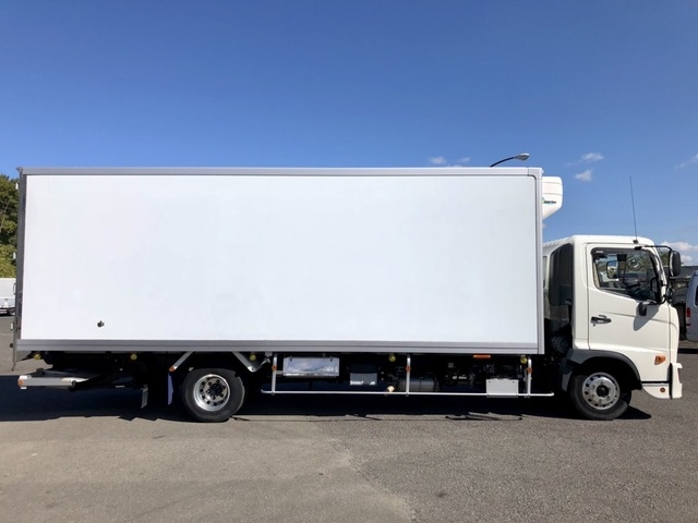 日野 レンジャー 中型 冷蔵冷凍バン 2KG-FC2ABA(57321) 5枚目