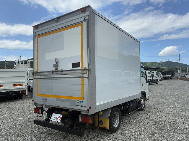 いすゞ エルフ 小型 バン 2RG-NHR88AN(105407) 29枚目