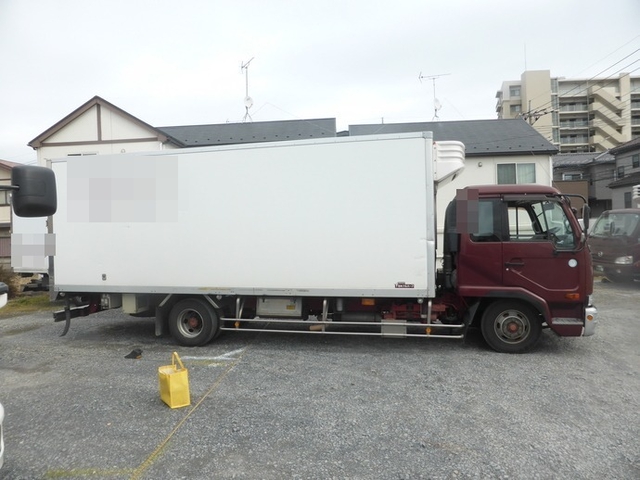 UDトラックス（日産） コンドル 中型 冷蔵冷凍バン BDG-MK36D(2742) 5枚目