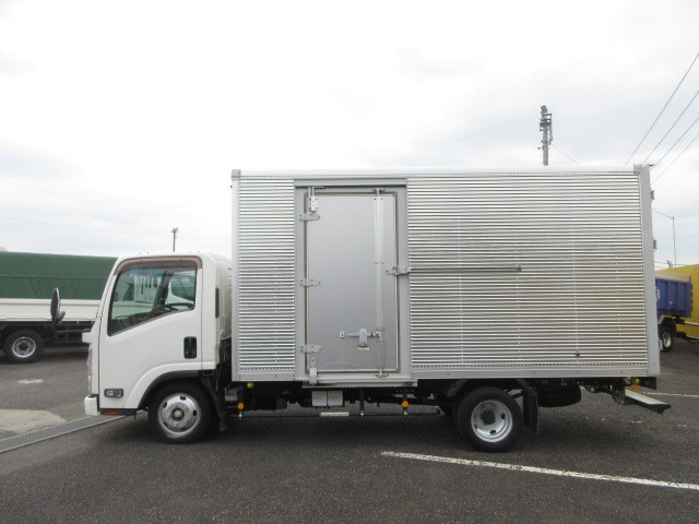 いすゞ エルフ 小型 バン TRG-NLR85AN(111630) 5枚目