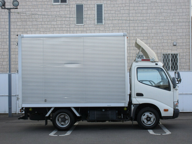 トヨタ ダイナ 小型 バン TKG-XZC605(8787) 6枚目