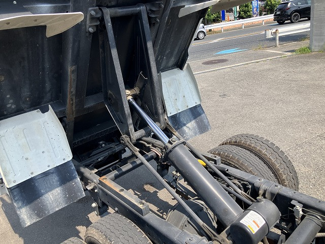 いすゞ エルフ 小型 土砂ダンプ 2RG-NKR88AT(110214) 24枚目
