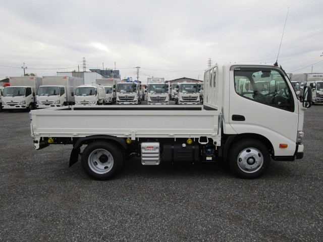 日野 デュトロ 小型 平ボディ 2WG-XZU606M(111645) 6枚目