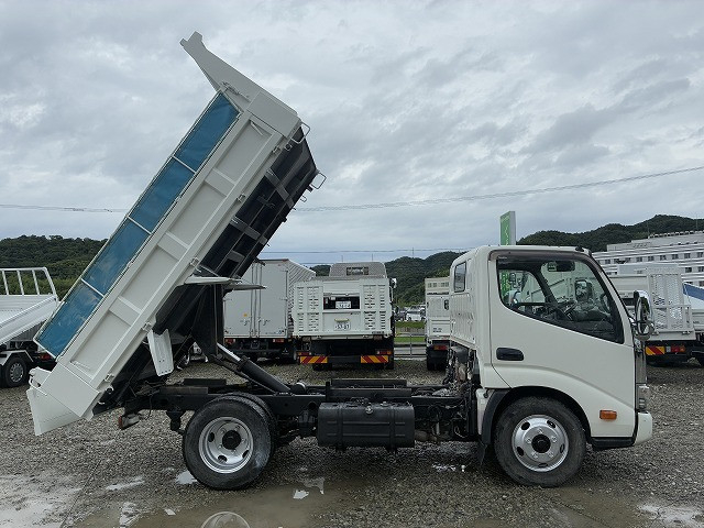 トヨタ トヨエース 小型 土砂ダンプ TKG-XZU620D(109352) 5枚目