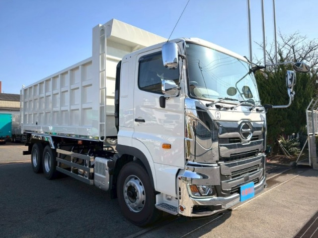 日野 プロフィア 大型 土砂ダンプ 2DG-FS1AJE(108683) 3枚目