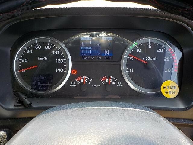 日野 プロフィア 大型 トラクタ QKG-SH1EDAG(6830) 11枚目