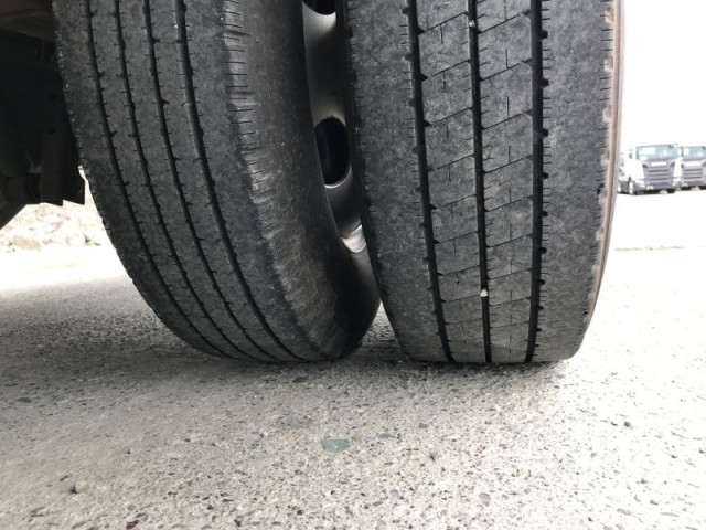 いすゞ エルフ 小型 平ボディ（クレーン付） TRG-NPR85AR(109224) 19枚目