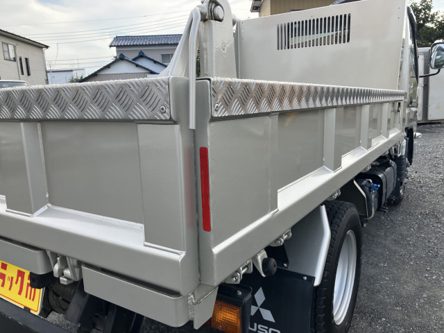 三菱ふそう キャンター 小型 土砂ダンプ 2RG-FBA60(112328) 12枚目