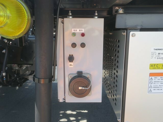 日野 レンジャー 中型 冷蔵冷凍バン 2KG-FD2ABG(27531) 5枚目